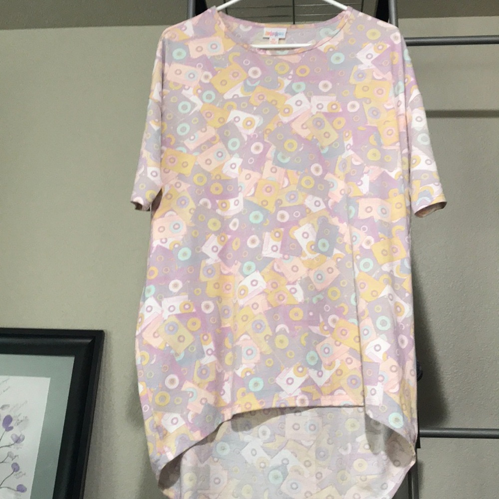 Xs Irma LuLaRoe cassette tapes!